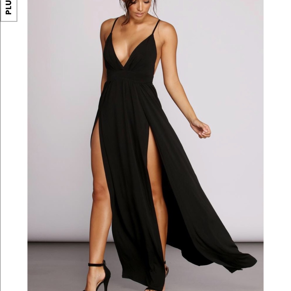 DOUBLE SLIT BLACK DRESS